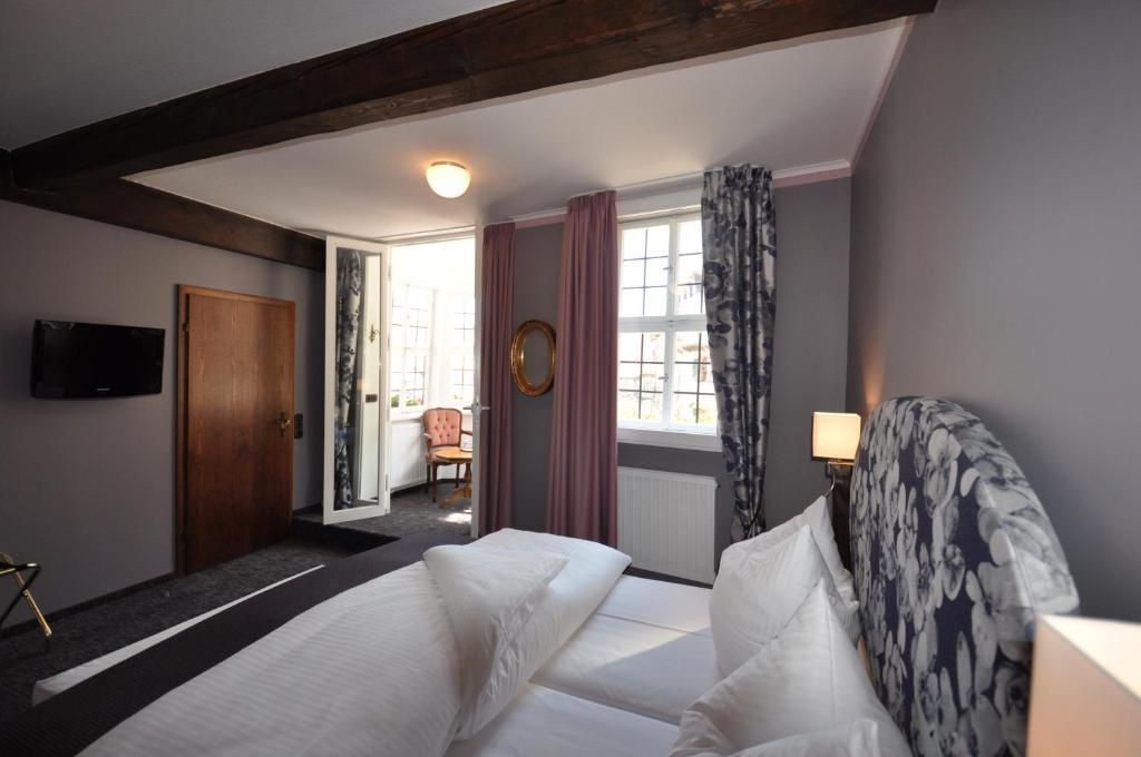 Hotel Schmuckkaestchen Miltenberg Habitación foto