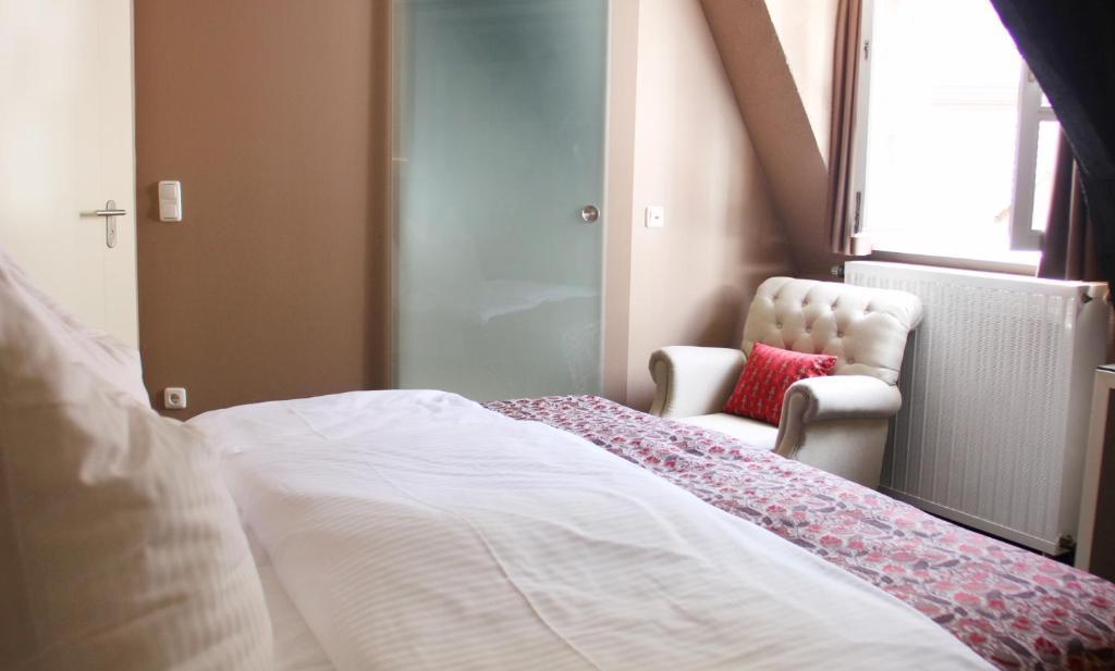 Hotel Schmuckkaestchen Miltenberg Habitación foto
